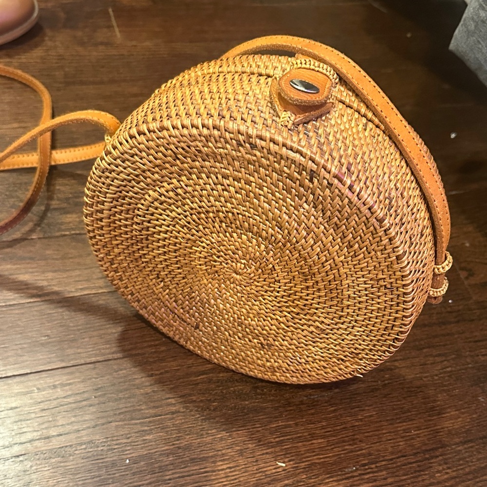 Woven Round Crossbody Bag in Tan